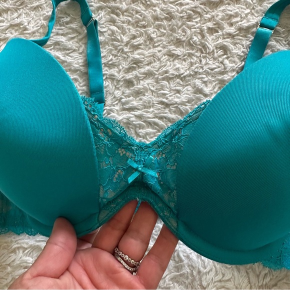 Cacique Quarterly Lace Plunge Bra 42C Underwire Padded Adjustable Strap Teal - Picture 3 of 8